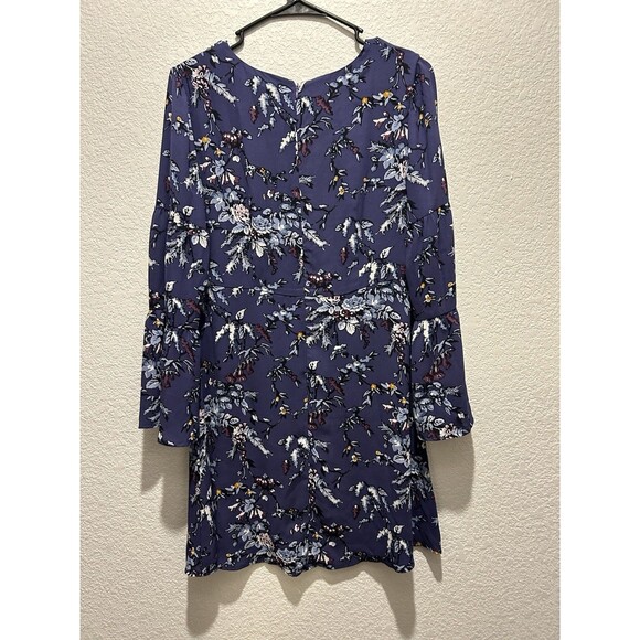 Ann Taylor Loft Purple Frosted Branch Floral V-Neck Bell Sleeve Dress Womens 6P - Picture 2 of 9